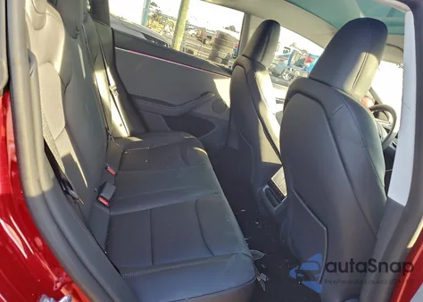 2025 Tesla Model 3 из США, поврежденный, VIN 5YJ3E1EA7SF997010